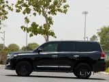Toyota Land Cruiser VX-R 2010 V8